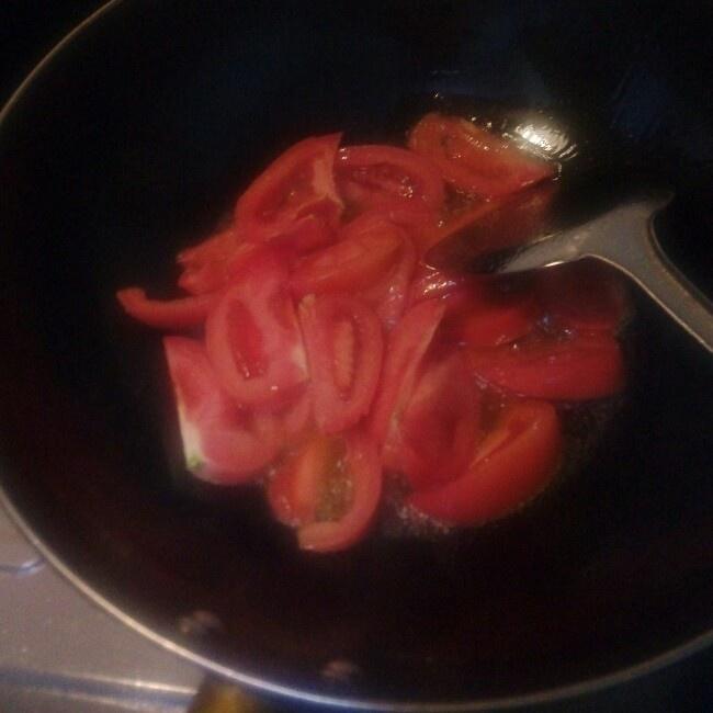 西紅柿香菇疙瘩湯的做法 步骤4