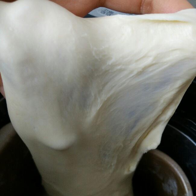 超級松軟的酸奶面包的做法 步骤3