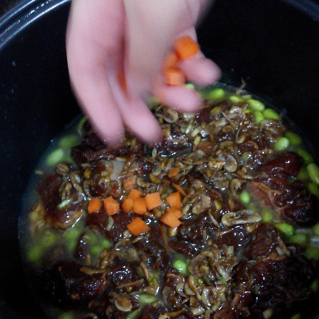 糯香排骨飯電飯煲燜飯系列(七歲兒童版)的做法 步骤10