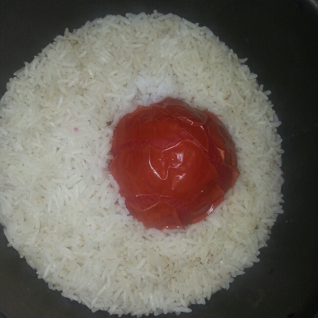 一整個番茄飯的做法 步骤2