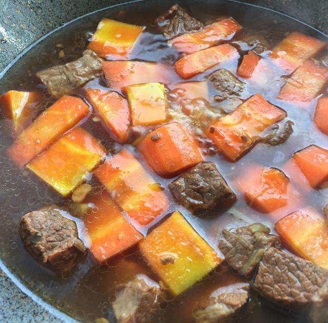 胡蘿卜炖牛肉（電高壓鍋版）的做法 步骤6