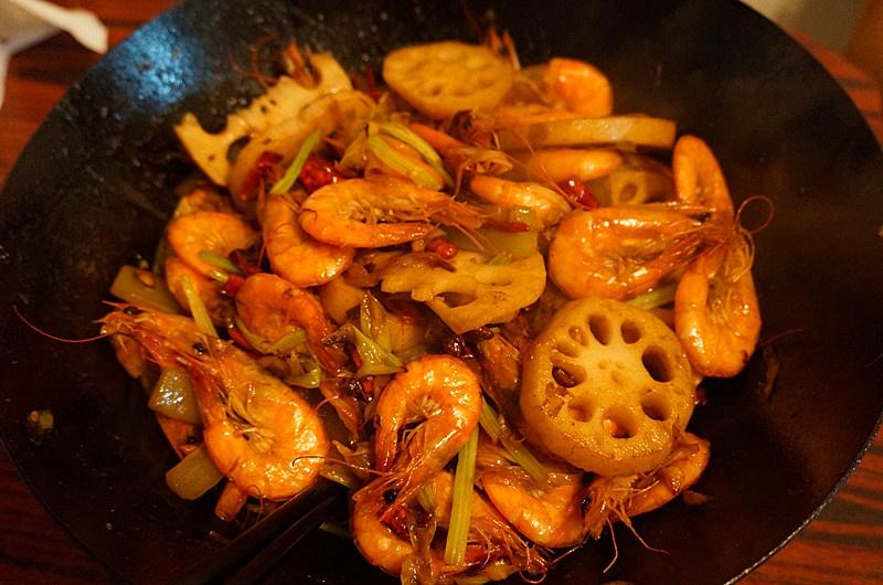 全步驟的 干鍋香辣蝦-喜歡吃辣的按照這個方法來的做法 步骤13
