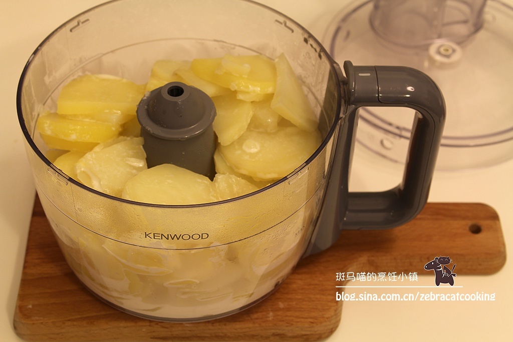 培根奶香焗土豆的做法 步骤6