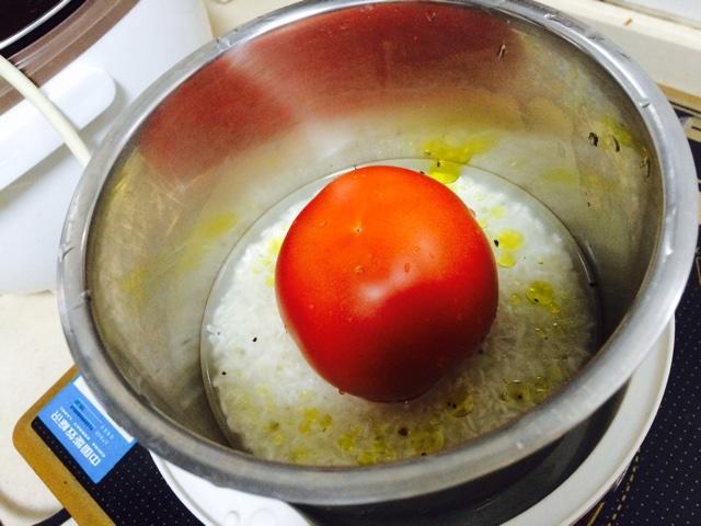一顆番茄飯(簡單版)的做法 步骤2