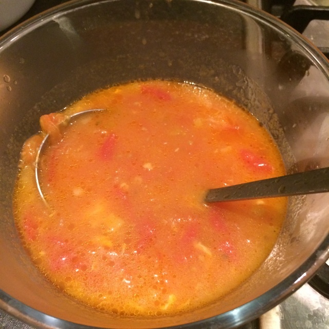 蕃茄濃湯（教你番茄濃湯怎麼才會鮮甜濃郁/超簡單但好吃到停不下來）的做法 步骤4