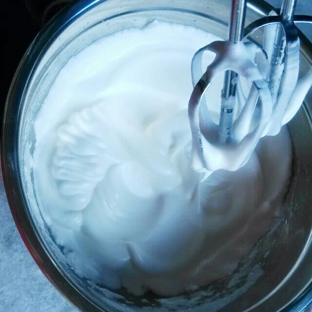 奶油蛋糕的做法 步骤8