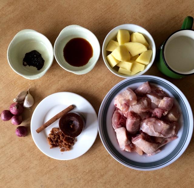 娘惹豆瓣土豆燜雞(Pongteh)的做法 步骤1