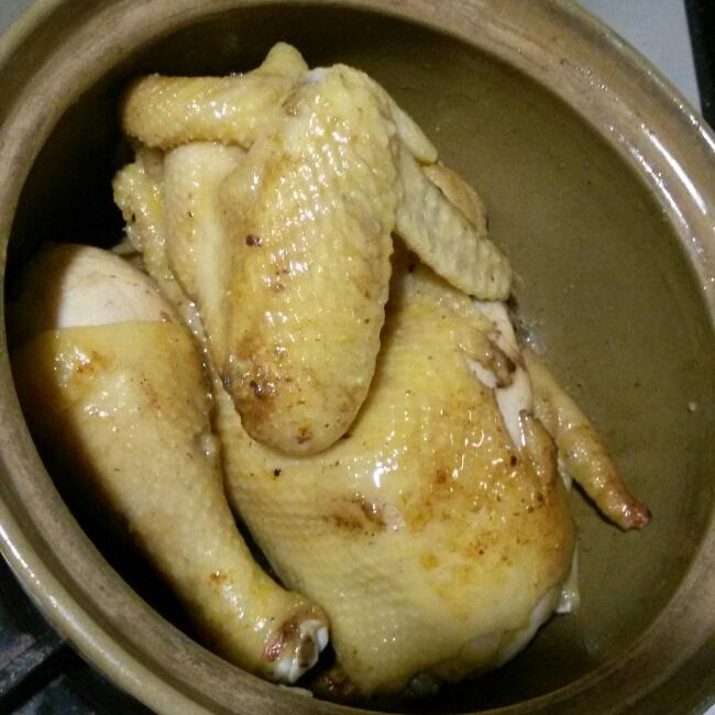 砂鍋鹽焗雞的做法 步骤5