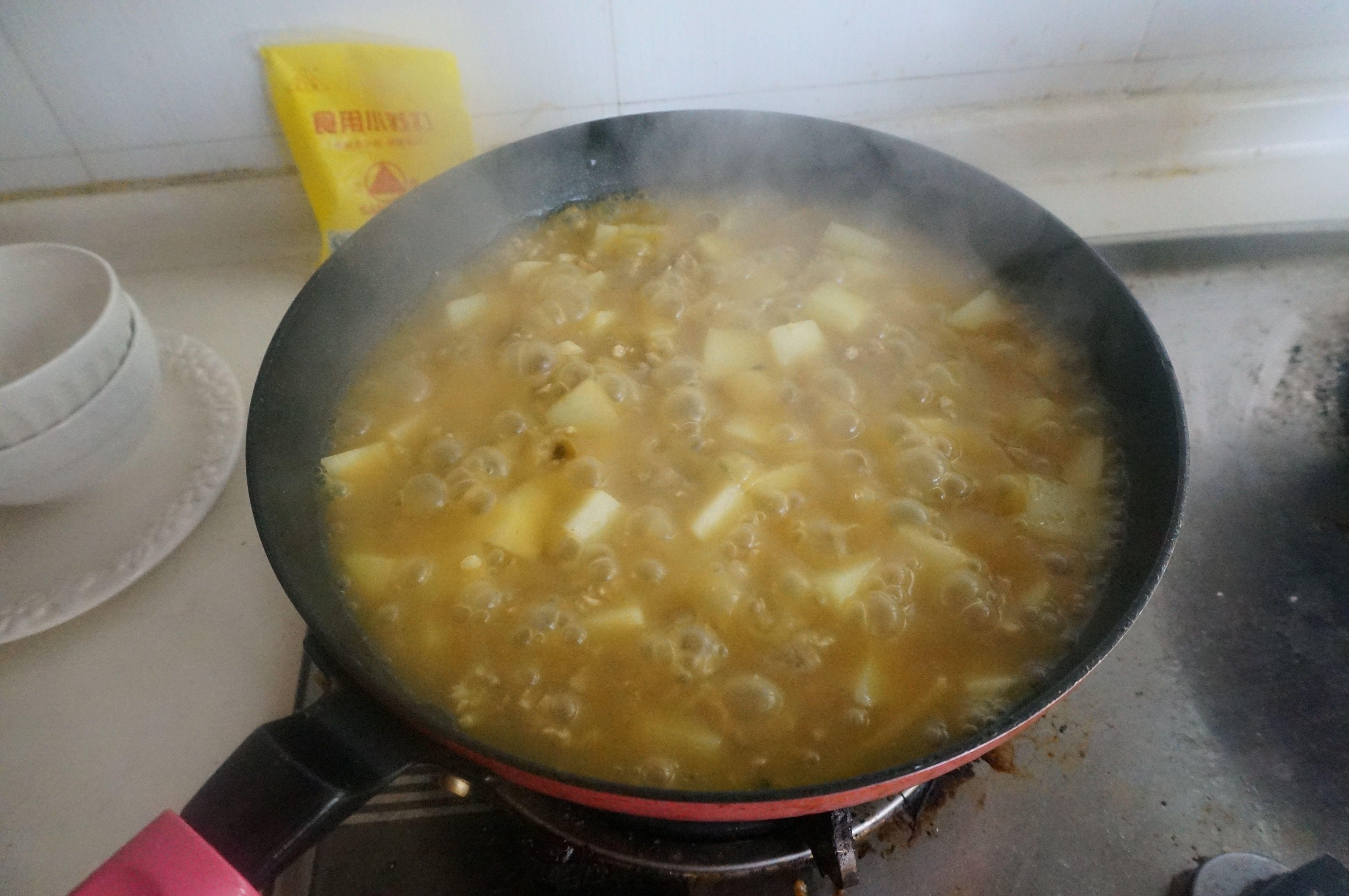 咖喱肉末土豆的做法 步骤6
