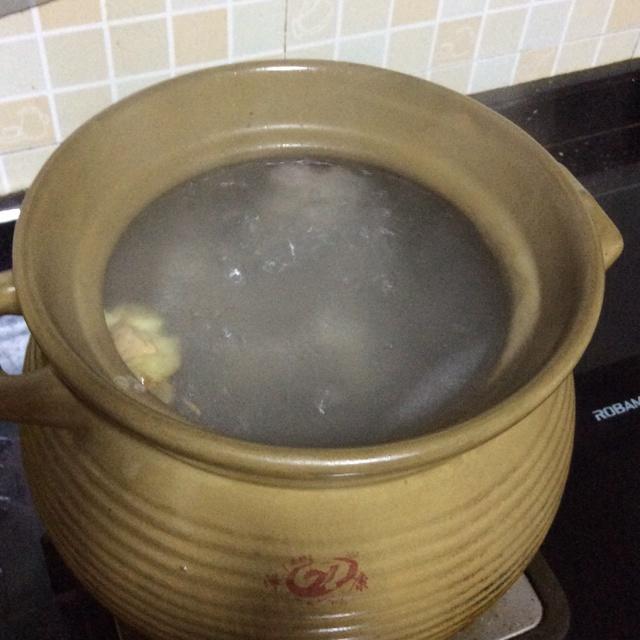 排骨木瓜湯的做法 步骤4