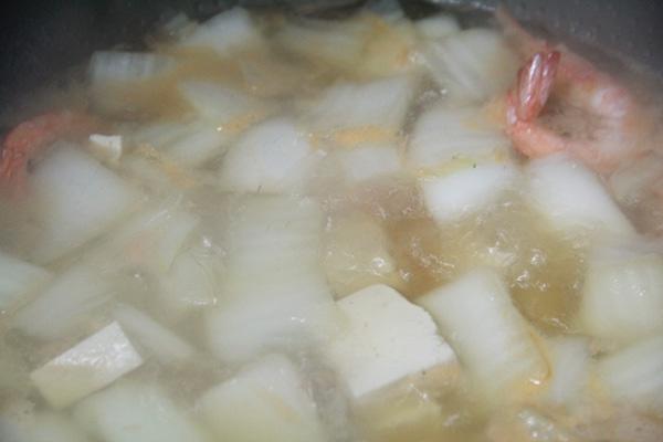 暖心健康的白菜豆腐湯的做法 步骤9