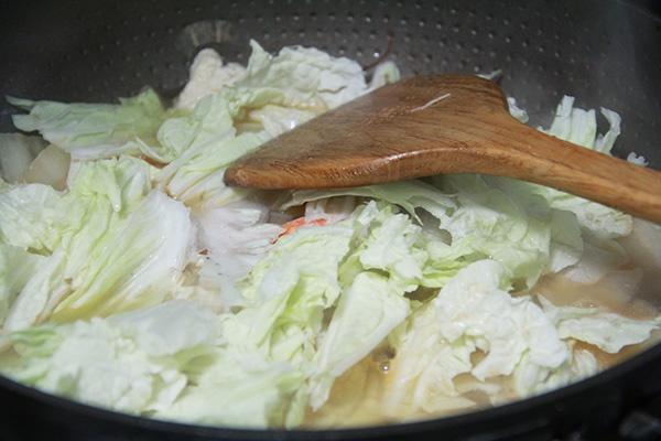 暖心健康的白菜豆腐湯的做法 步骤10