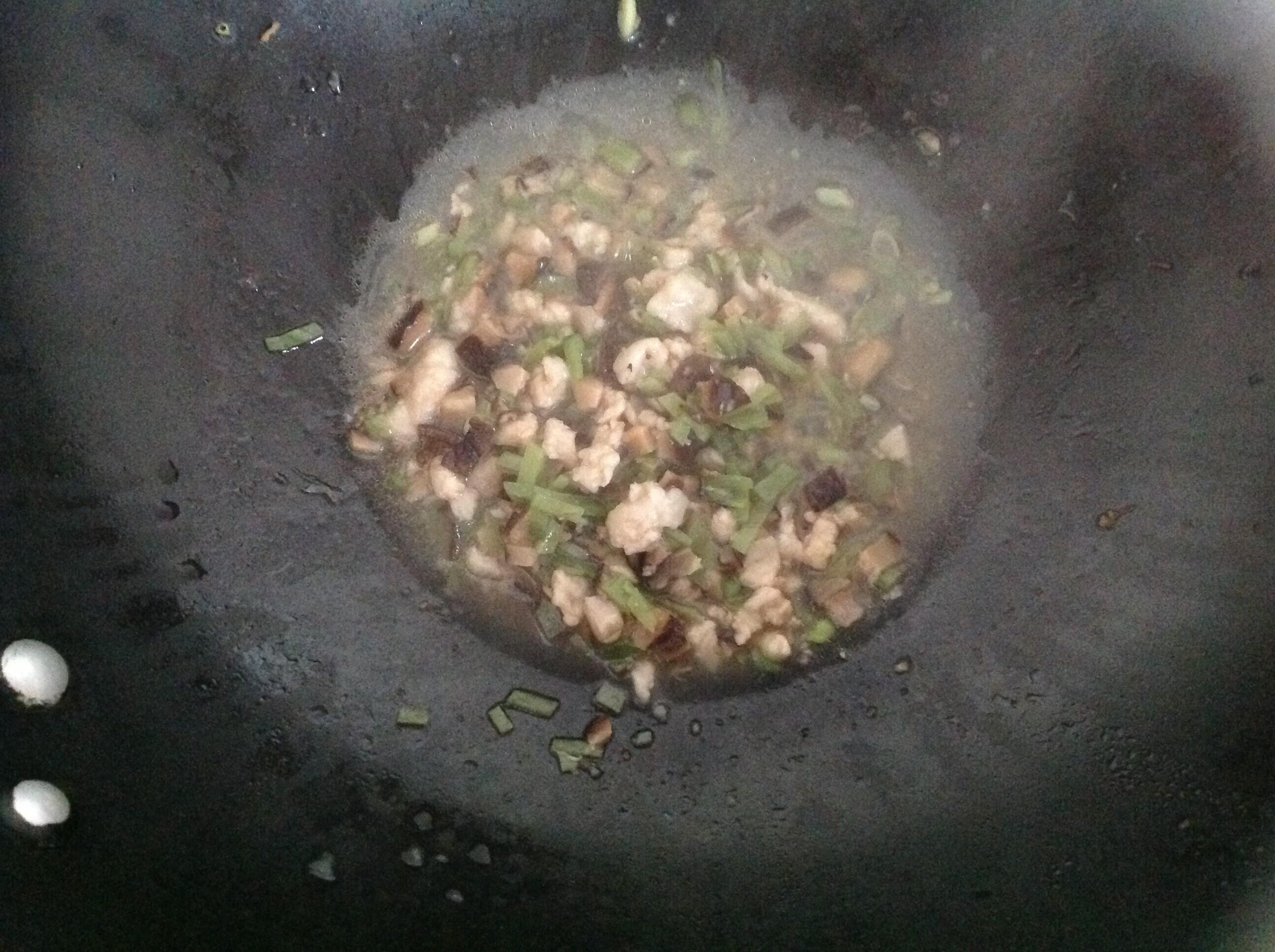 【快手輔食】扁豆香菇雞肉飯（10m+）的做法 步骤13