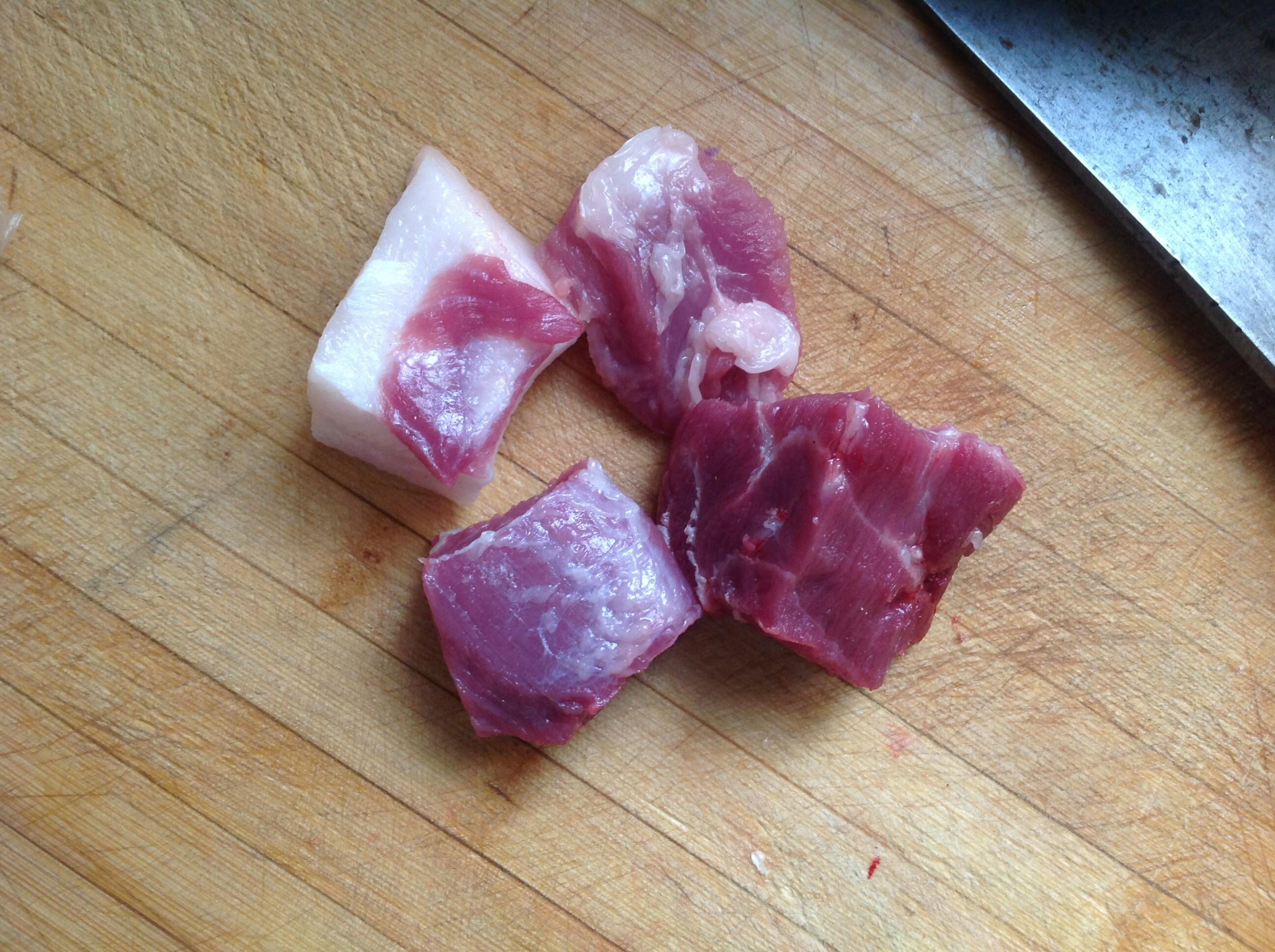 【快手輔食】肉末豆腐蒸茄子（8m+）的做法 步骤1
