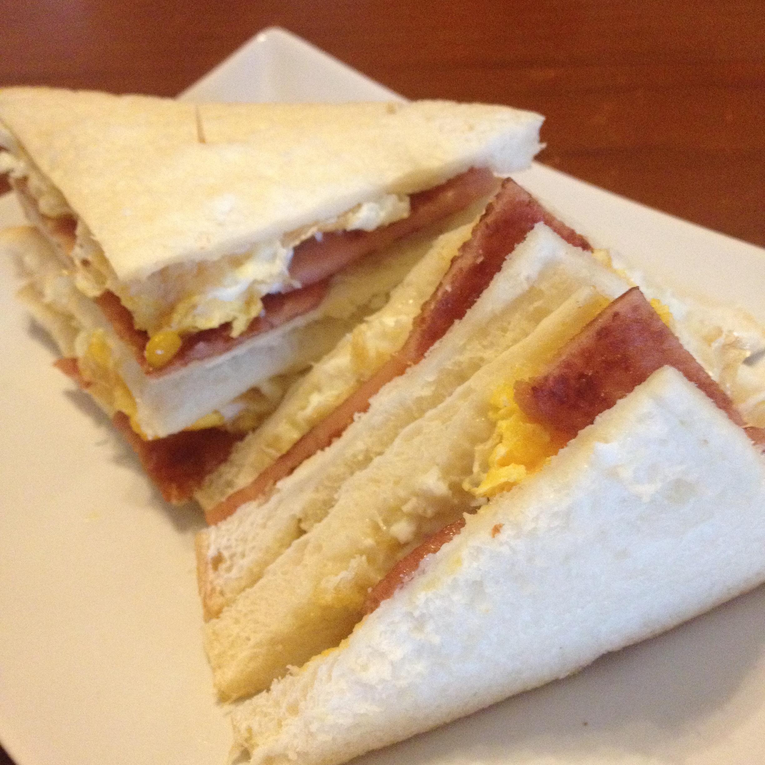 早餐例牌三明治的做法 步骤4