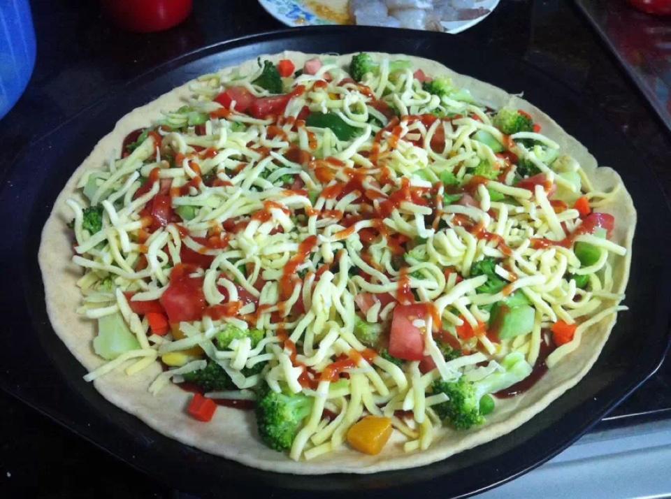 鮮蝦蔬菜薄皮全麥披薩的做法 步骤11