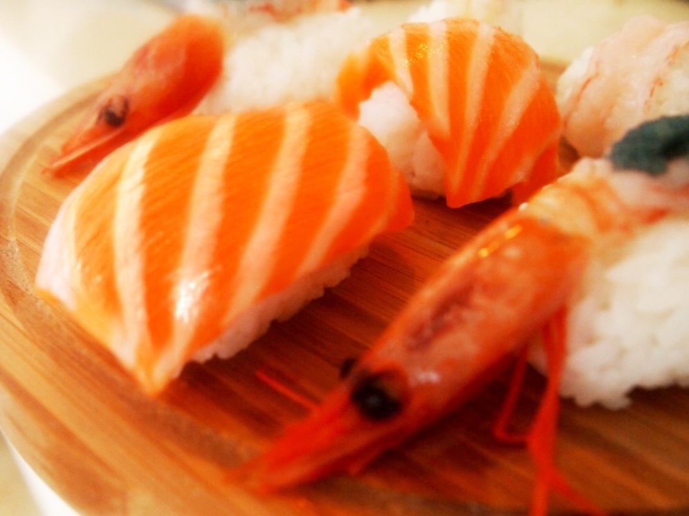 三文魚甜蝦壽司的做法 步骤3