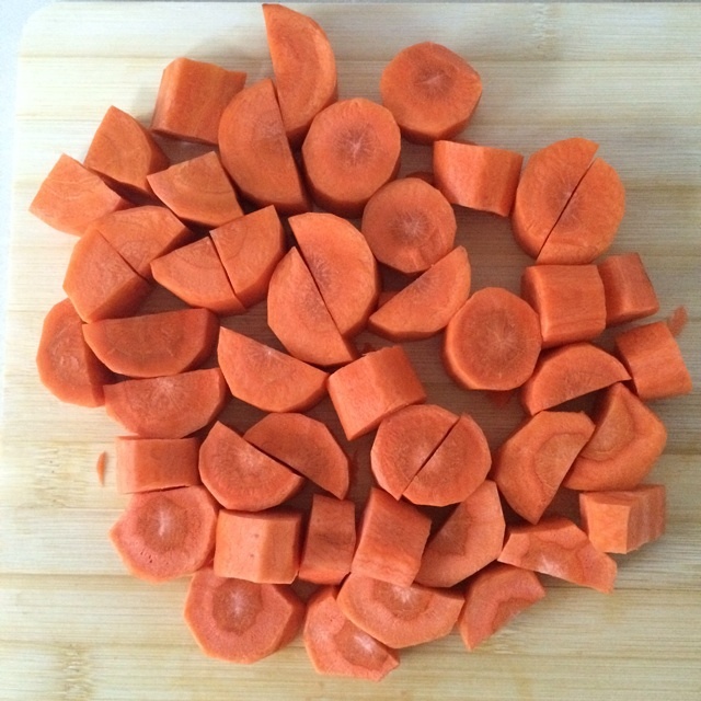 紅蘿卜燜排骨「懶人菜」的做法 步骤2