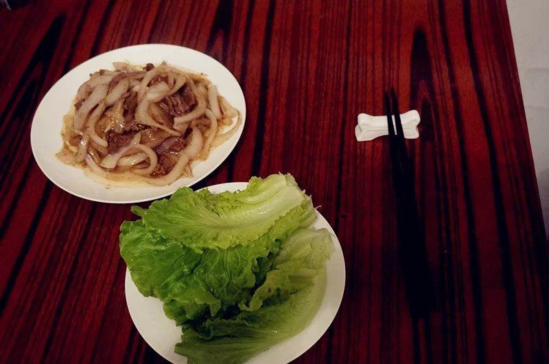 韓國 生菜卷黑胡椒牛肉的做法 步骤7
