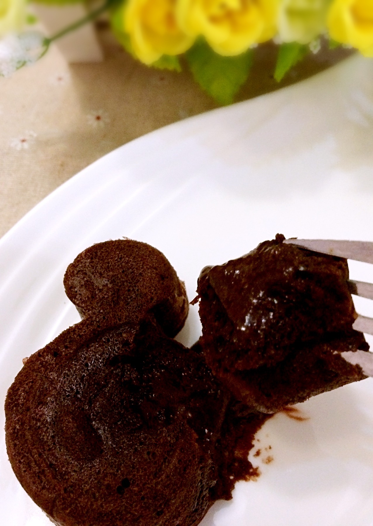 巧克力熔岩蛋糕（零失敗的詳細步驟分解版）的做法 步骤16