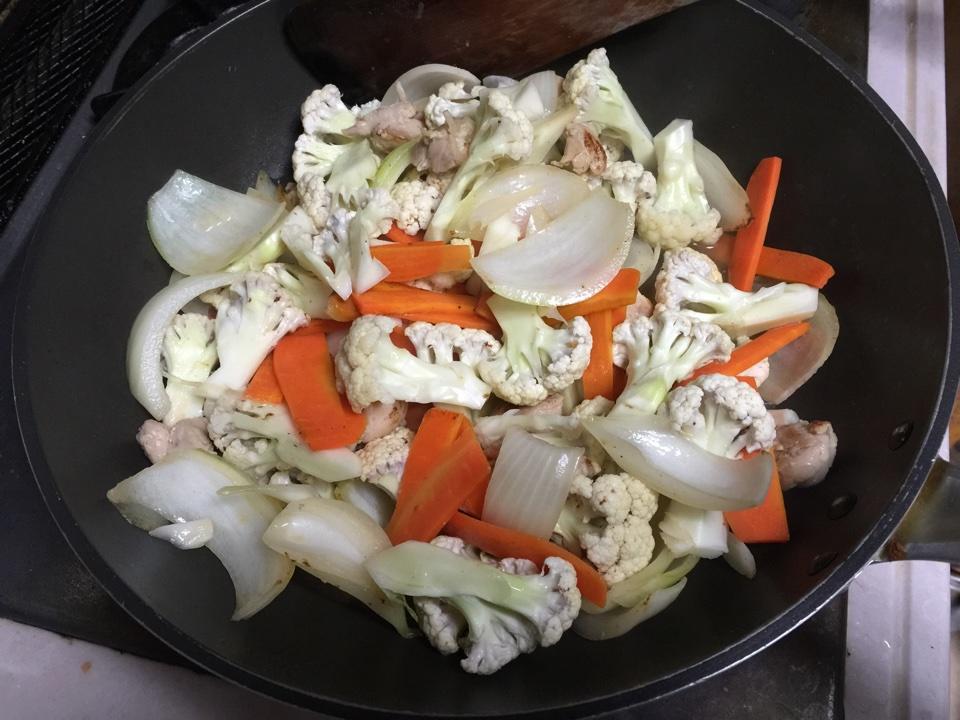 日式雞肉蔬菜奶油湯的做法 步骤7