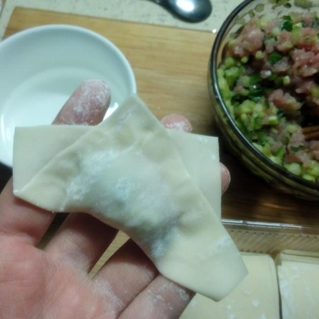黃瓜鮮肉餛飩的做法 步骤6