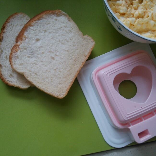早餐雞蛋三明治的做法 步骤4