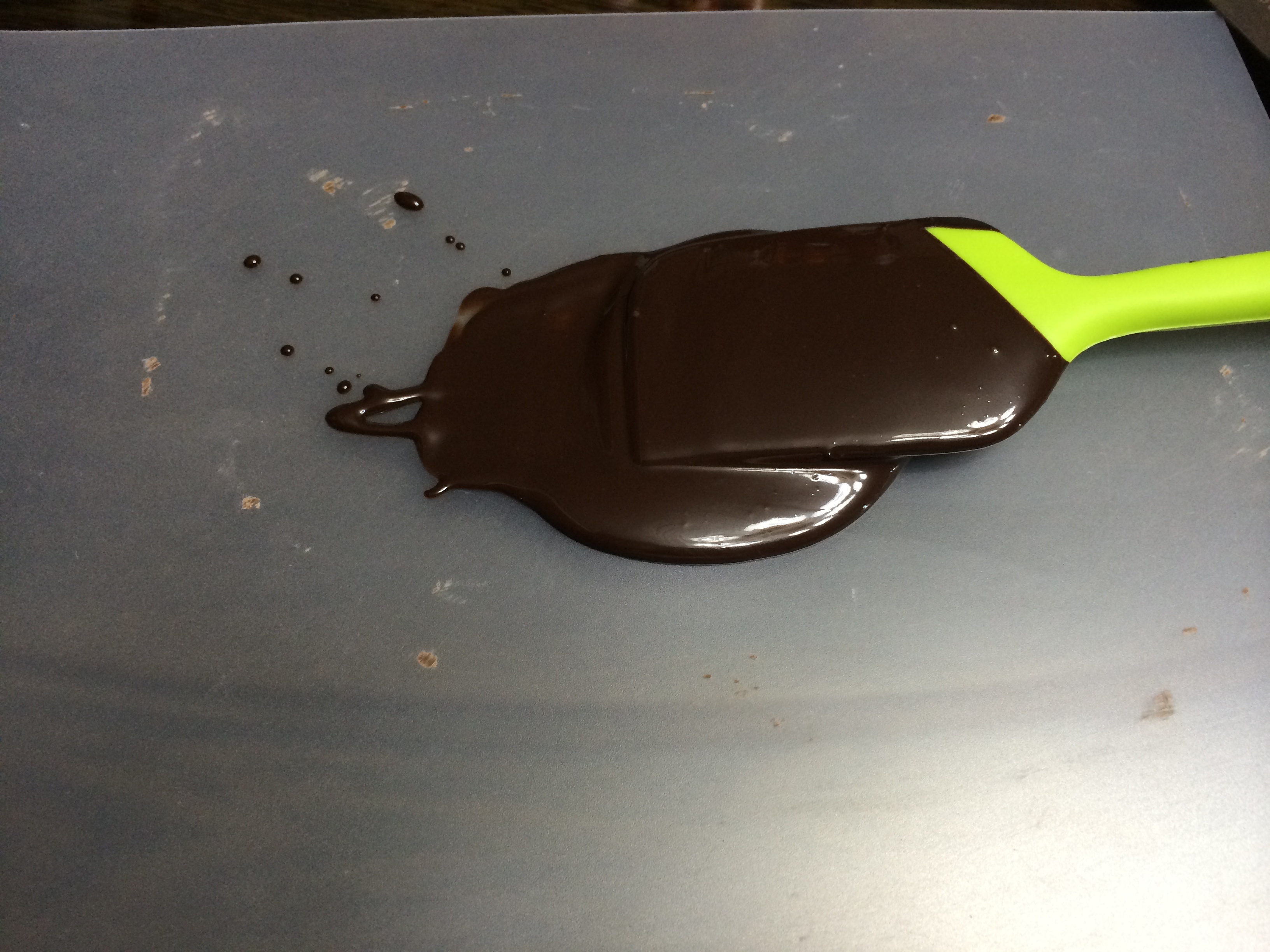 黑森林蛋糕（巧克力櫻桃奶油蛋糕）-Miya的做法 步骤9