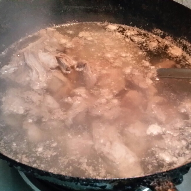 麻辣胡蘿卜羊排羊肉火鍋的做法 步骤3