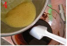 巧克力熔漿蛋糕的做法 步骤4
