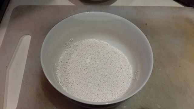藕粉水晶芝麻湯圓的做法 步骤5