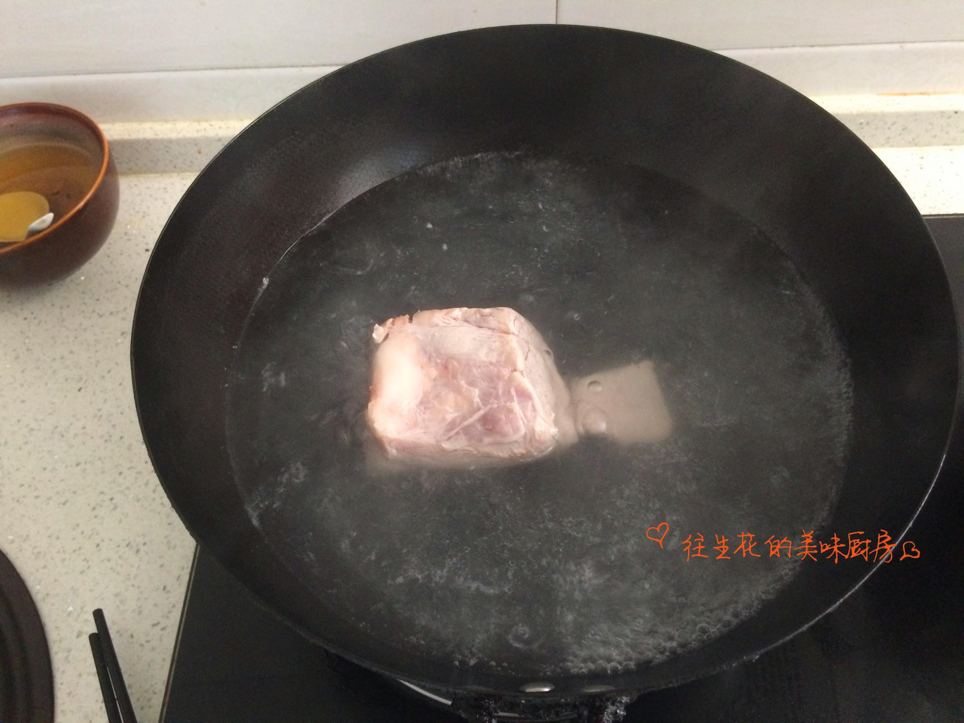 醬肉香菇包子的做法 步骤1