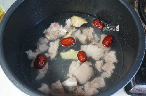 羊肉蘿卜湯的做法 步骤3