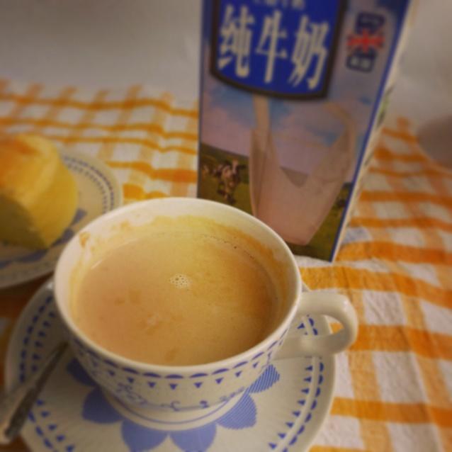 【山姆牛奶】孕婦版焦糖奶茶的做法 步骤3