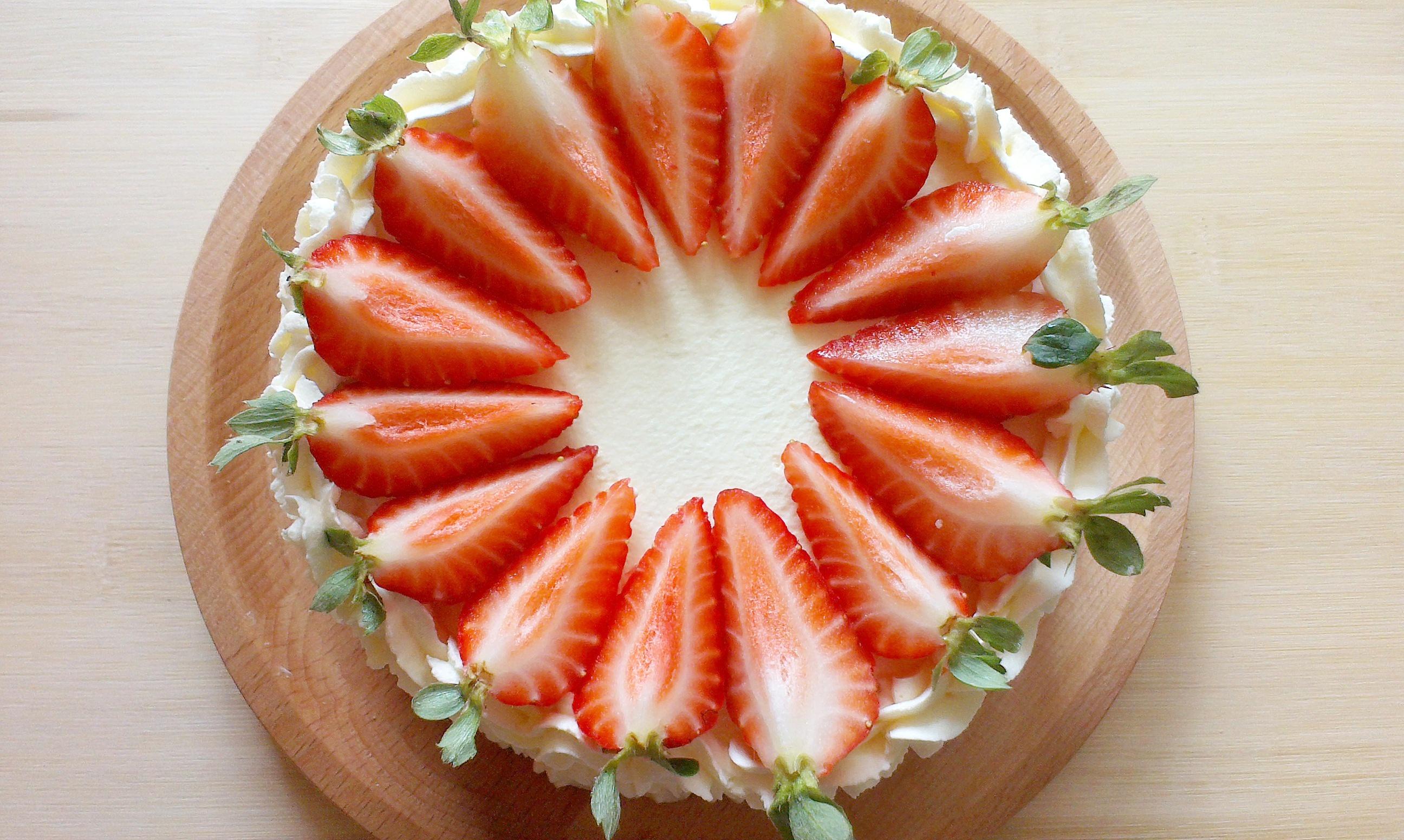 草莓奶油蛋糕的做法 步骤14