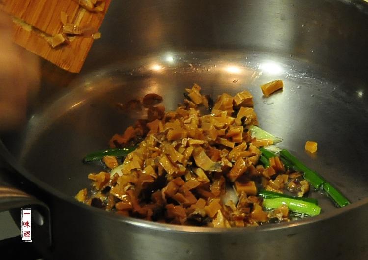 墨魚排骨豆腐滋補湯的做法 步骤3