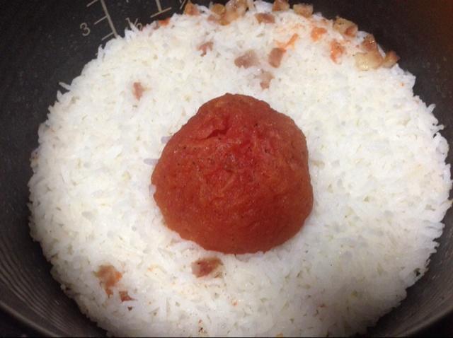 鵝油香腸番茄燜飯的做法 步骤5