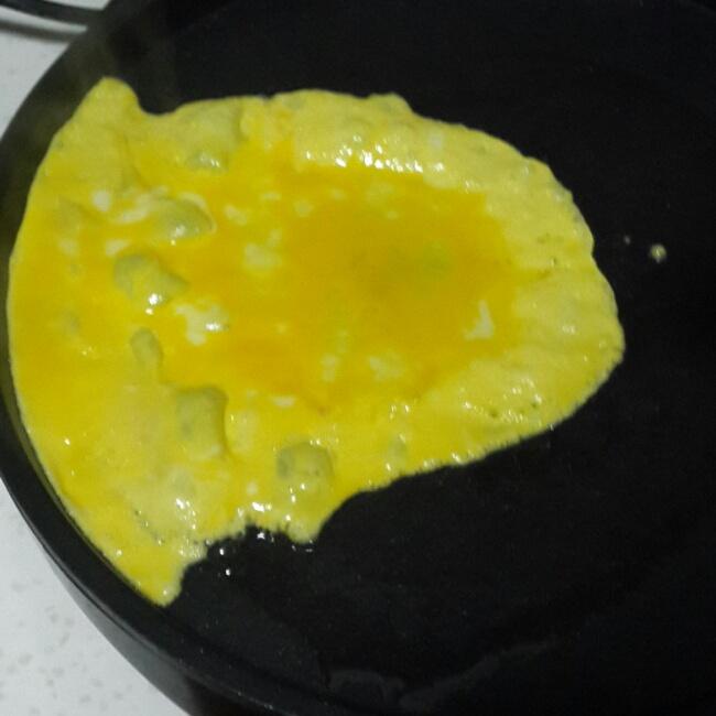 早餐 土司火腿蛋的做法 步骤2
