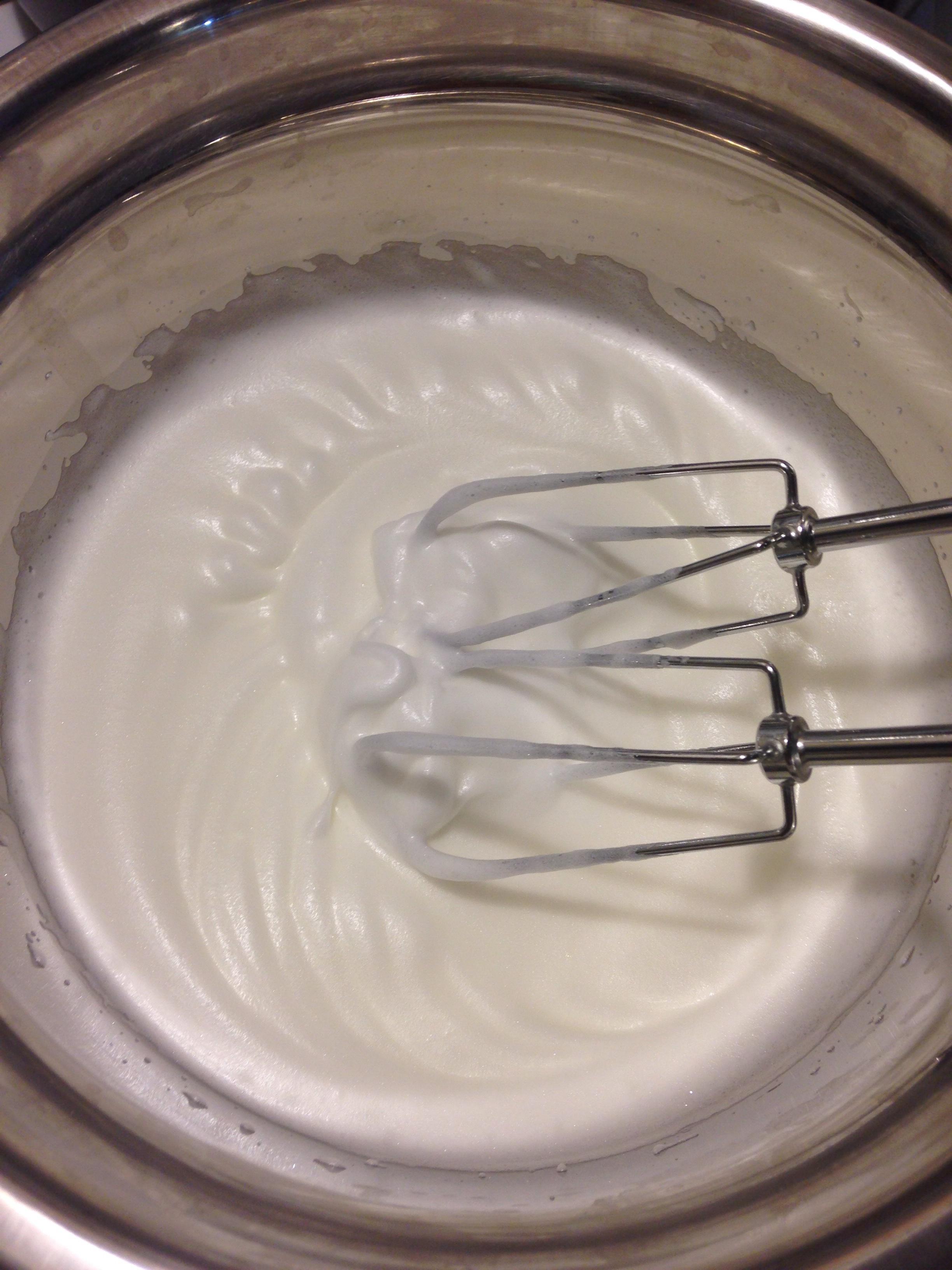 酸奶布丁蛋糕 電飯煲版的做法 步骤1