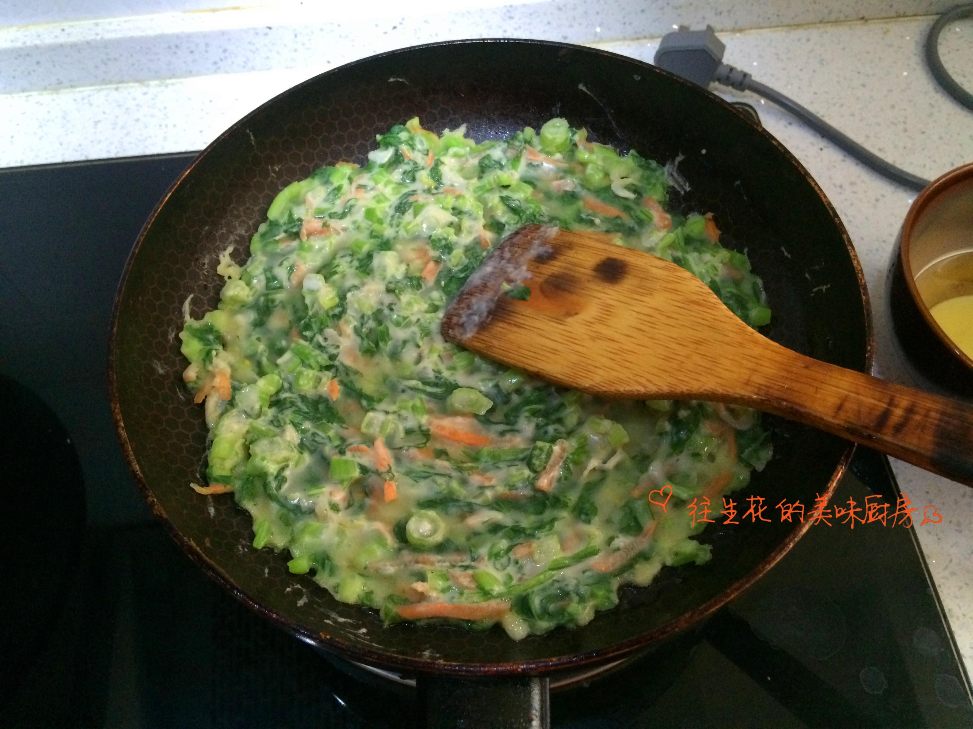 蔬菜雞蛋煎餅的做法 步骤2
