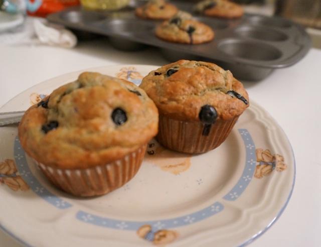 香蕉酸奶藍莓堅果muffin(低糖低脂)的做法 步骤5