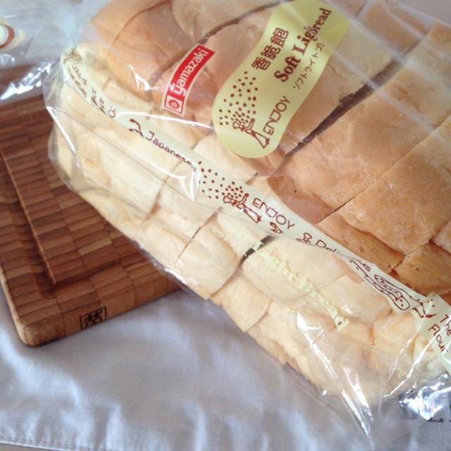 超簡易黃油烤面包的做法 步骤1