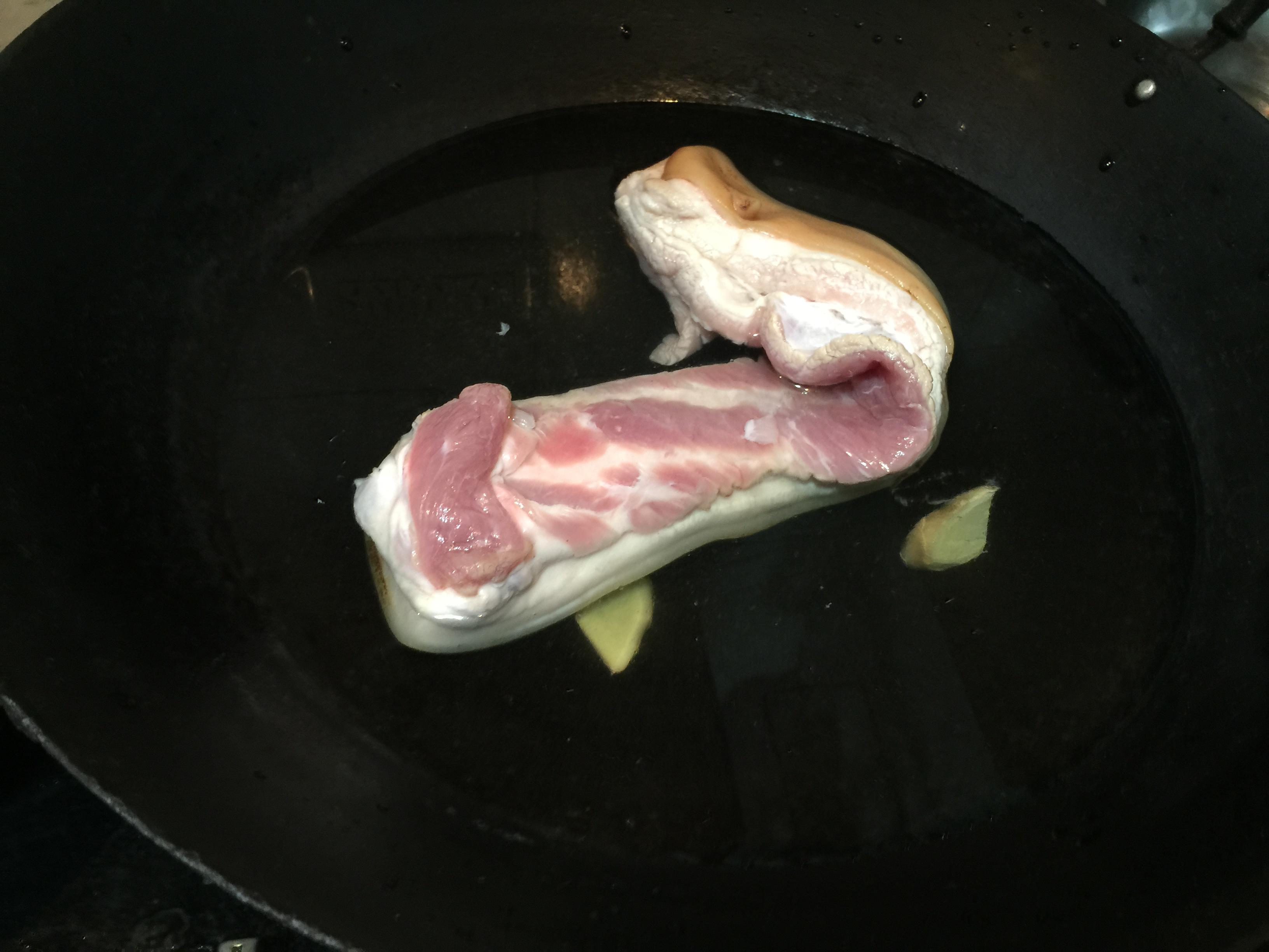 老丁的私房菜－川味豆筋棍紅燒肉的做法 步骤2