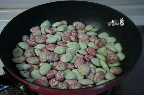 花芸豆炖肉的做法 步骤5