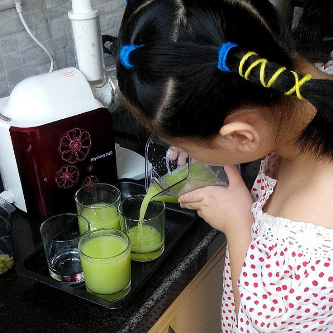 香瓜汁(七歲兒童版)的做法 步骤3