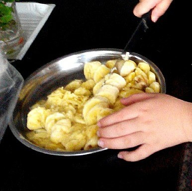 香蕉奶昔盆栽(七歲兒童版)的做法 步骤1