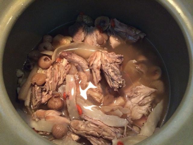 廣東煲湯-鷓鴣清補涼的做法 步骤3