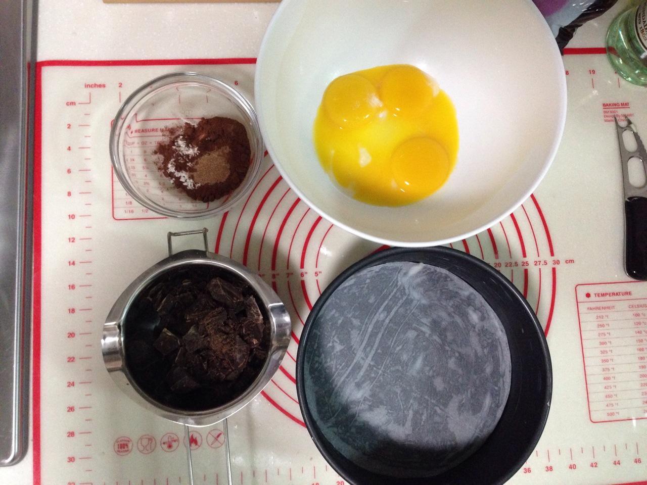 紅豆巧克力蛋糕的做法 步骤1