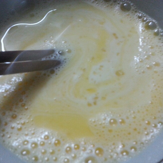 懶人牛奶蒸蛋的做法 步骤2