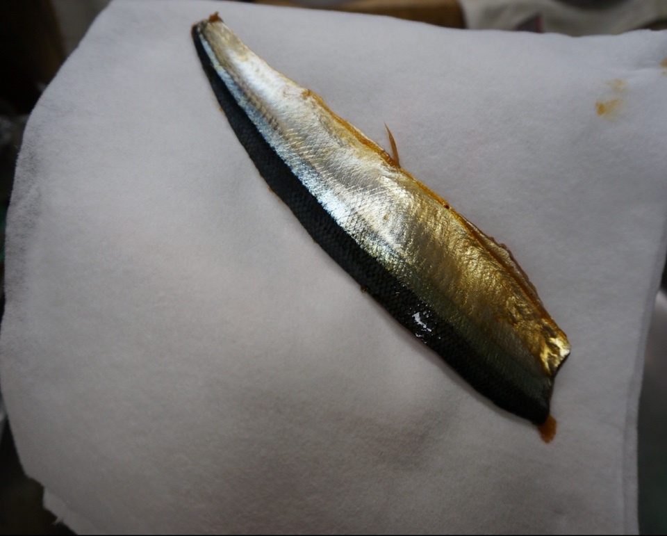 日式烤秋刀魚的做法 步骤7